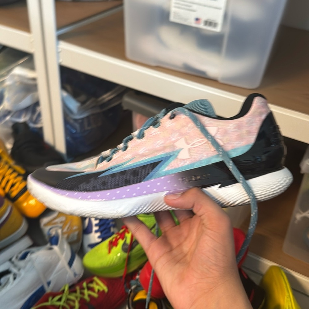 Curry's size 12